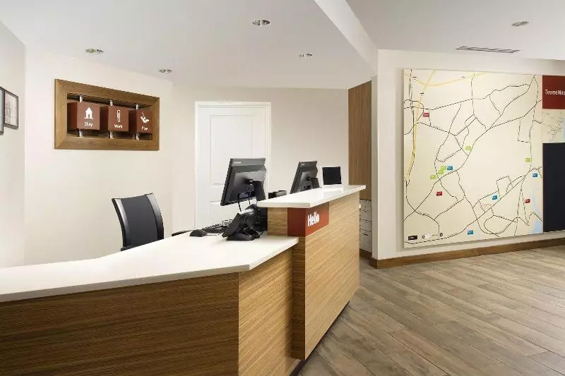 ホテル Towneplace Suites By Marriott Alexandria Fort Belvoir