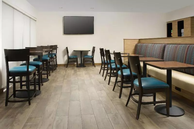 ホテル Towneplace Suites By Marriott Alexandria Fort Belvoir