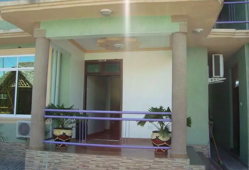 Naam Suite Motel   Adults Only