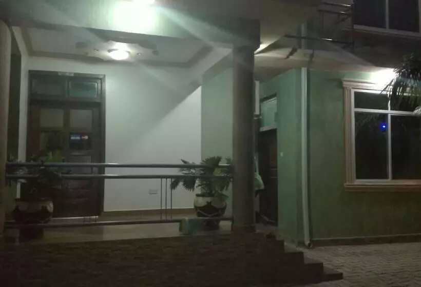 Naam Suite Motel   Adults Only