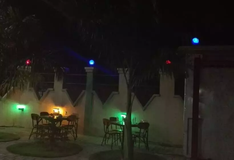 Naam Suite Motel   Adults Only