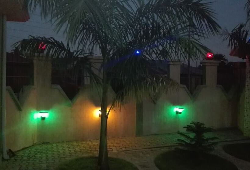 Naam Suite Motel Adults Only