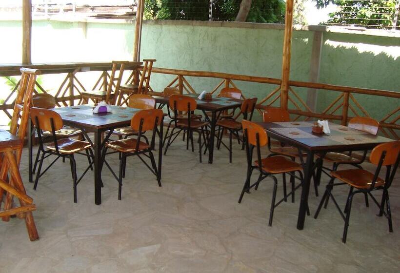 Naam Suite Motel Adults Only