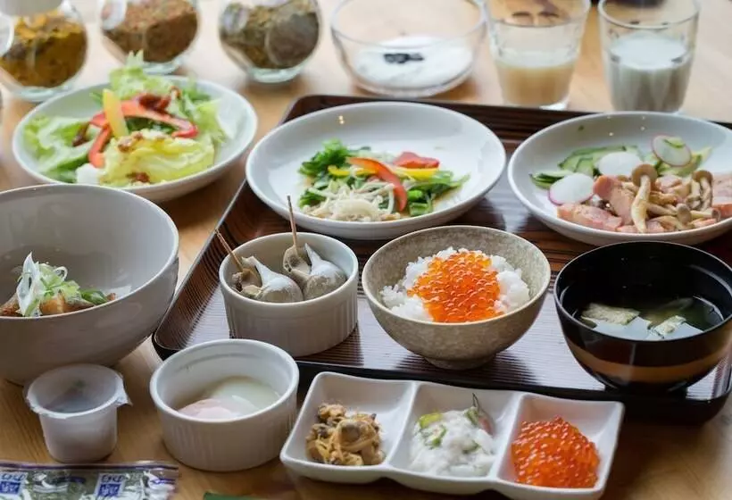 旅館 Katsurada