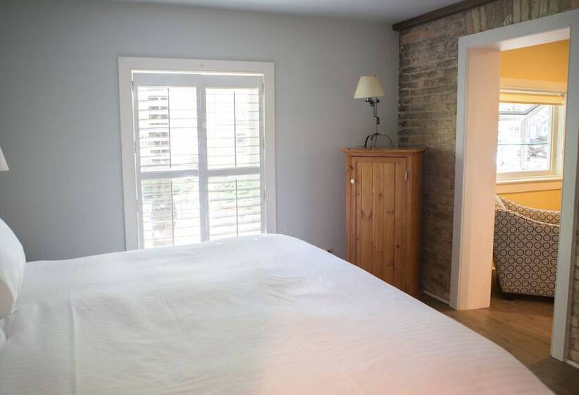 The Little Inn Of Bayfield