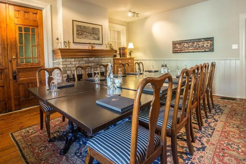 The Little Inn Of Bayfield