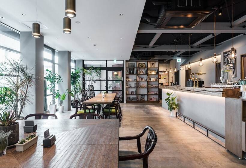 호스텔 Drop Inn Tottori