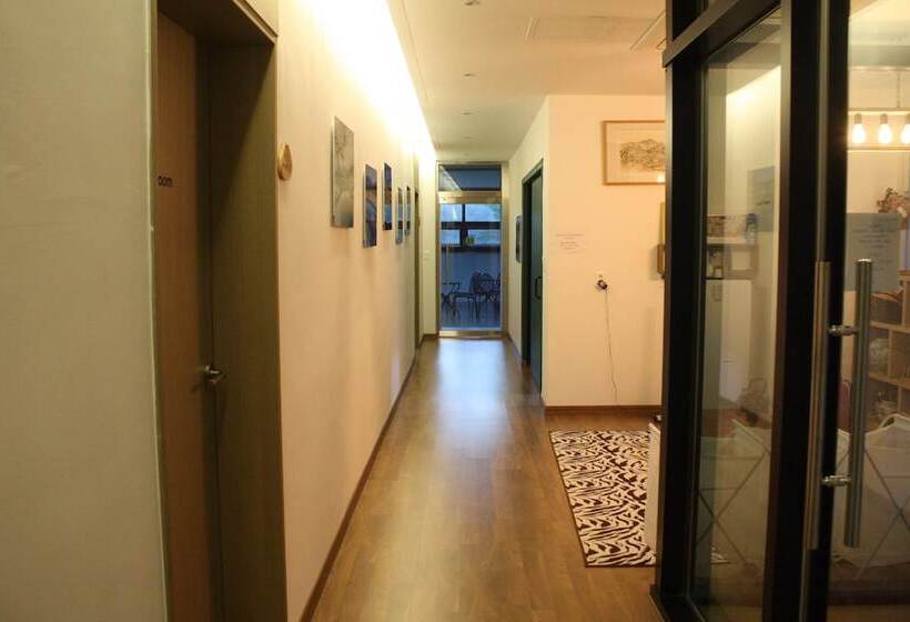 Andong Poonggyung Hostel N Library