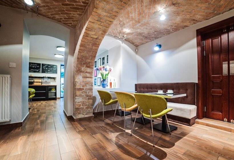 Fortune Old Town Boutique