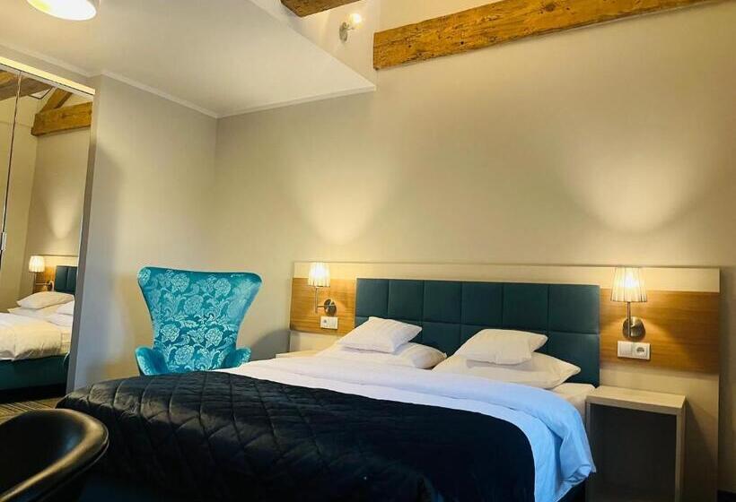 Fortune Old Town Boutique