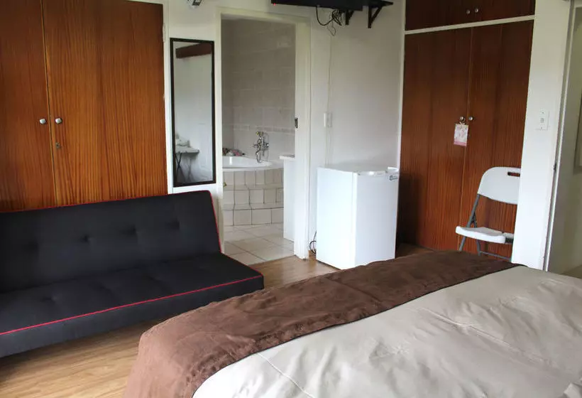 ベッドアンドブレックファースト 2 Op Terblanche Guesthouse