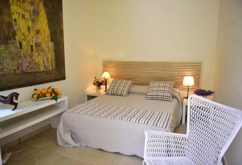 Aamiaismajoitus (B&B) Casa Solares