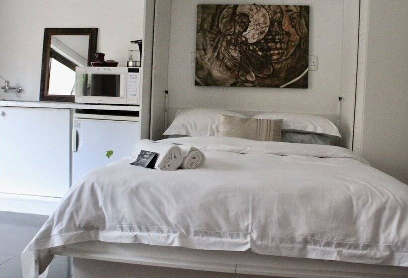 민박 John Bauer Pottery Studio