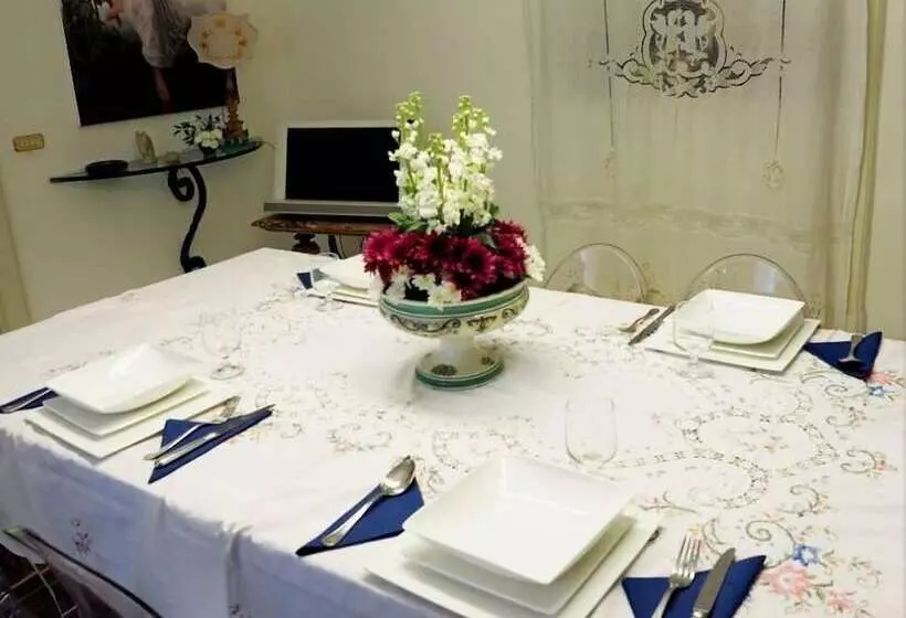 تختخواب و صبحانه Residenza Vanvitelli