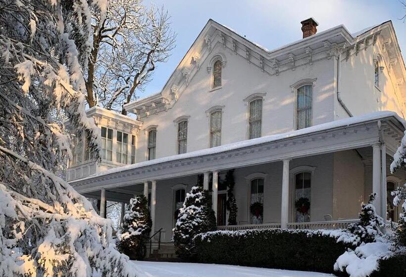 민박 Susquehanna Manor Inn