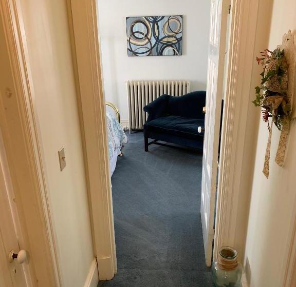 민박 Susquehanna Manor Inn