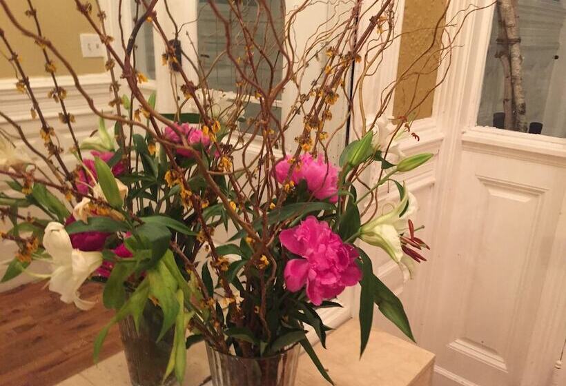 Bed and Breakfast The Melva Inn   Harlem