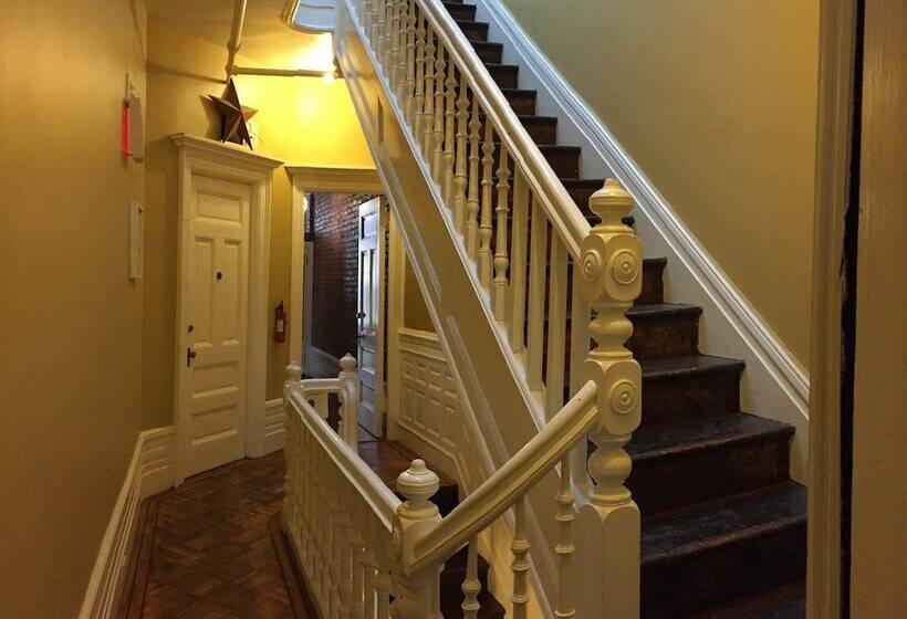 Bed and Breakfast The Melva Inn   Harlem