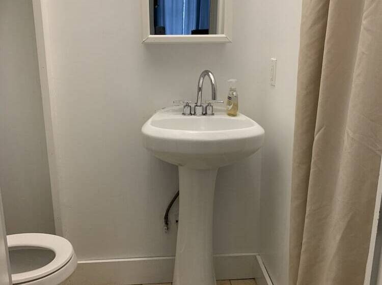 Bed and Breakfast The Melva Inn   Harlem