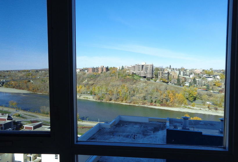 Fastlane Suites In Riverfront