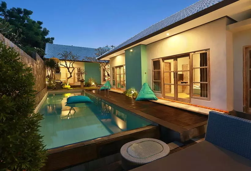 هتل Akasa Villa Tulamben
