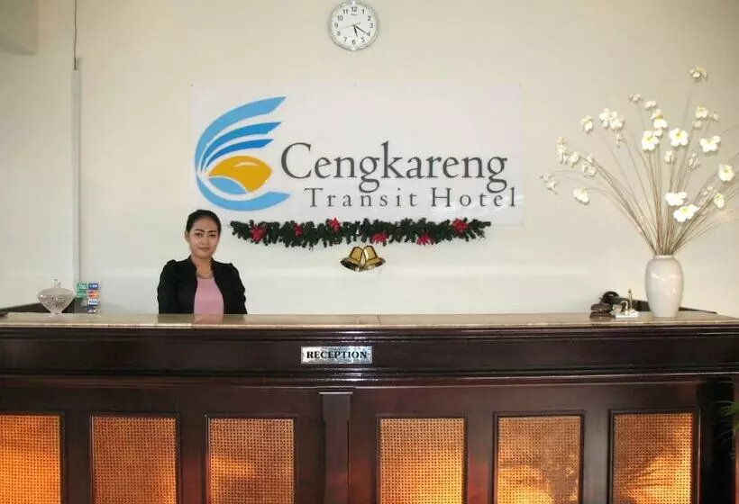 Hotelli Cengkareng Transit