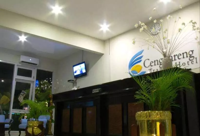 Hotelli Cengkareng Transit