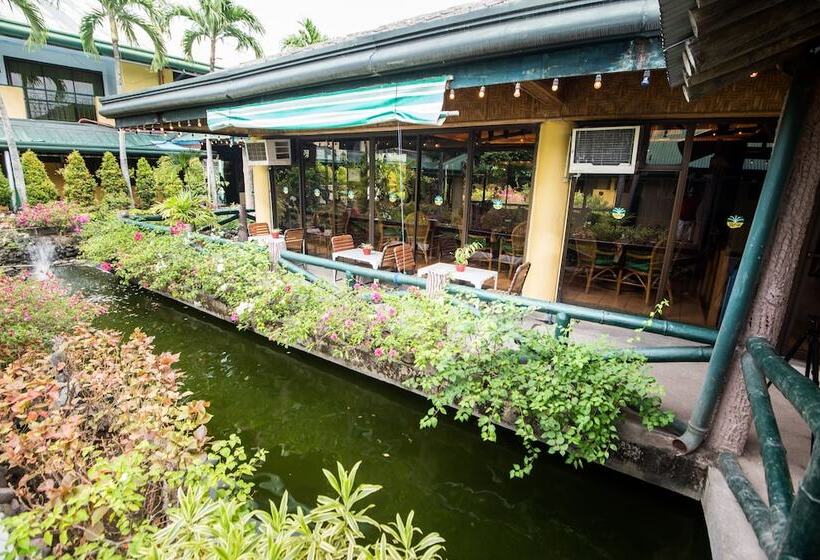 Family Country Hotel And Convention Centre