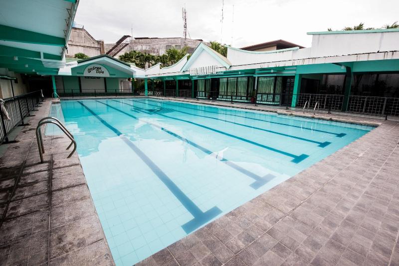 Family Country Hotel And Convention Centre