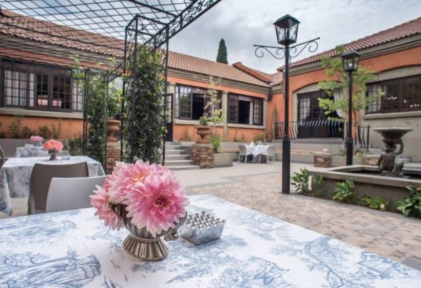 בית מלון כפרי Ivory Manor Boutique