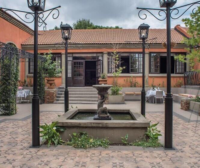 בית מלון כפרי Ivory Manor Boutique