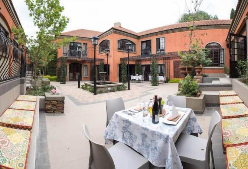 בית מלון כפרי Ivory Manor Boutique