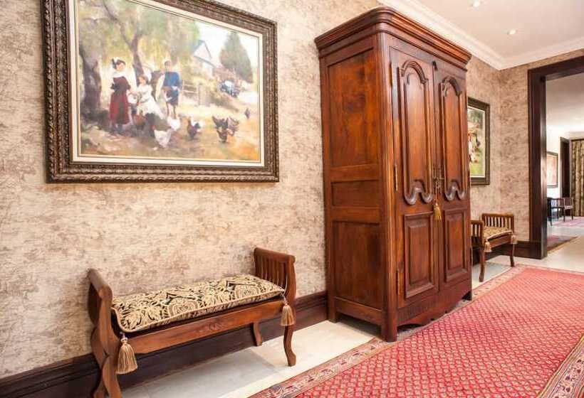 בית מלון כפרי Ivory Manor Boutique