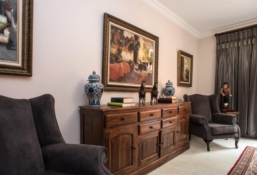 בית מלון כפרי Ivory Manor Boutique