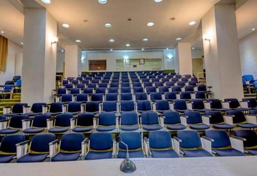 ホテル Hôtel Ngor Diarama