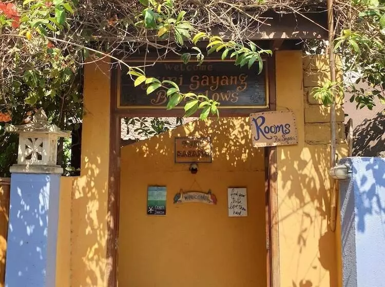 هتل Puri Sayang Bungalows