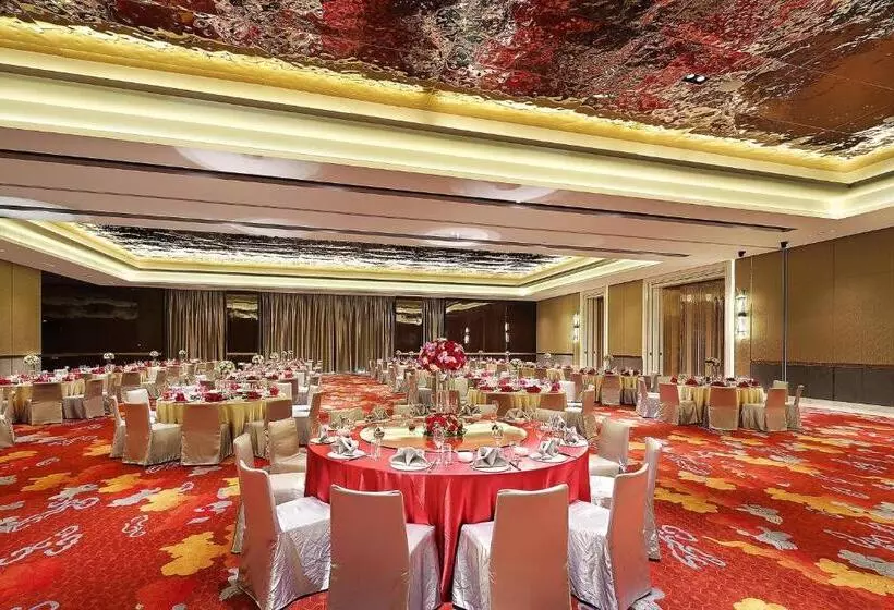 Hotelli Sheraton Grand Hangzhou Binjiang
