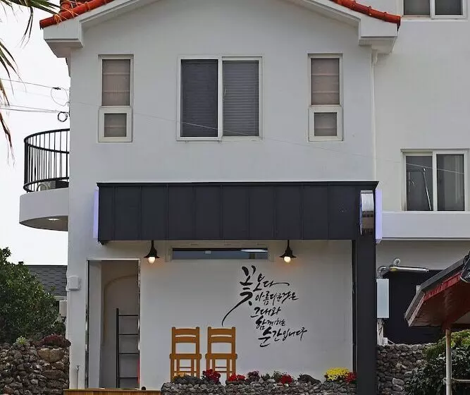 ホテル Tramonto Pension