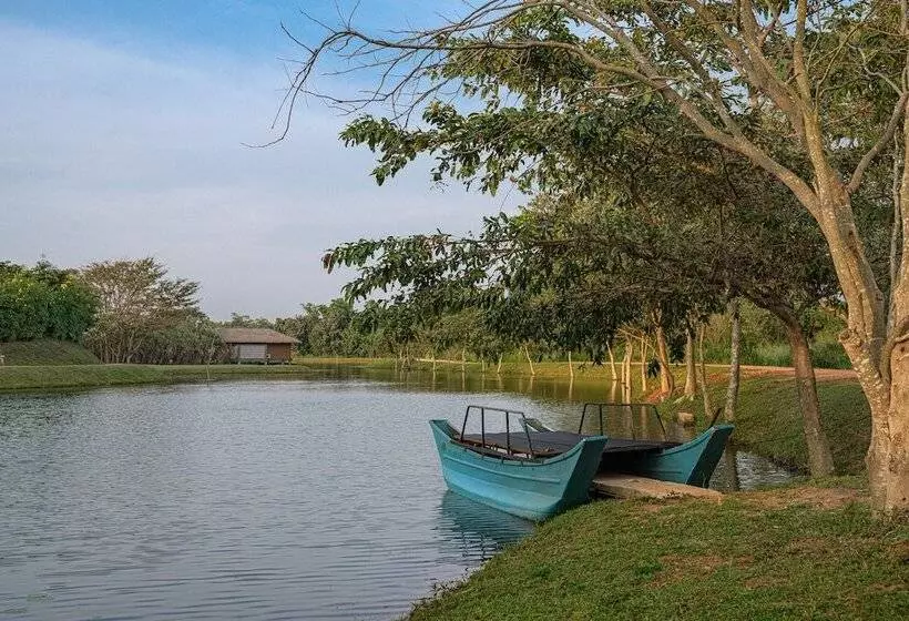 Hotelli Water Garden Sigiriya