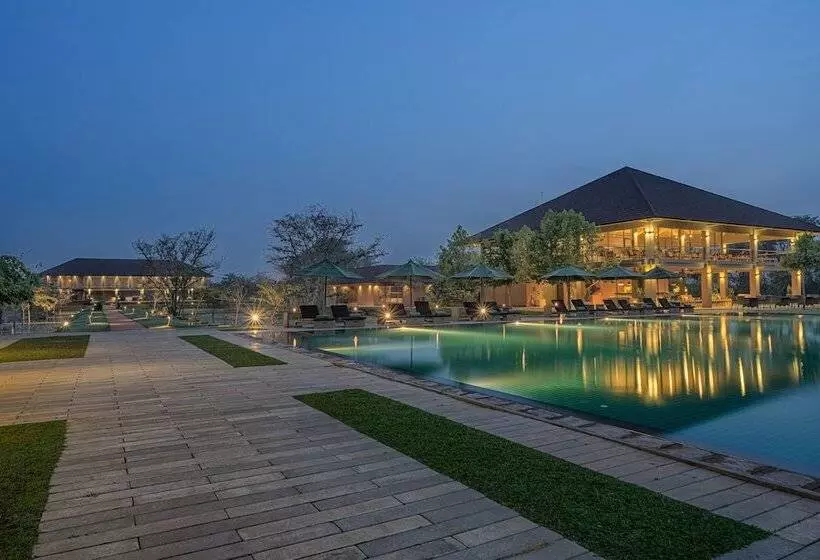 Hotelli Water Garden Sigiriya
