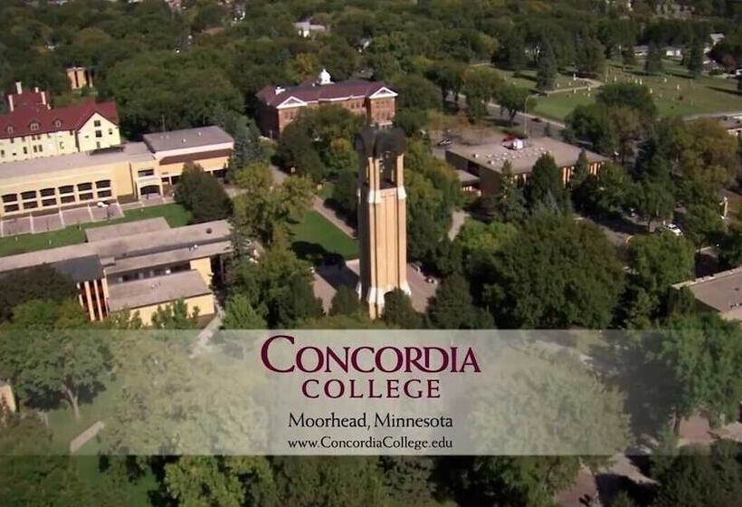 فندق Woodspring Suites Fargo North Near Ndsu