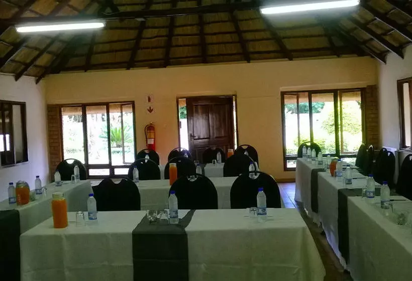 هتل Wozani Lodge