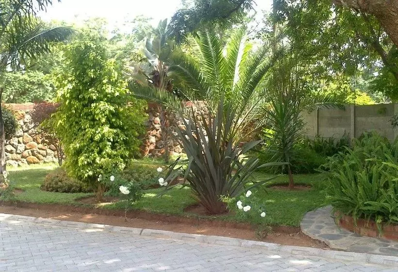هتل Wozani Lodge