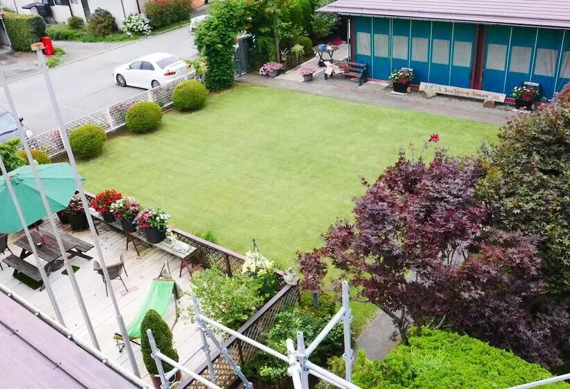 K S House Fuji View   Travelers Hostel
