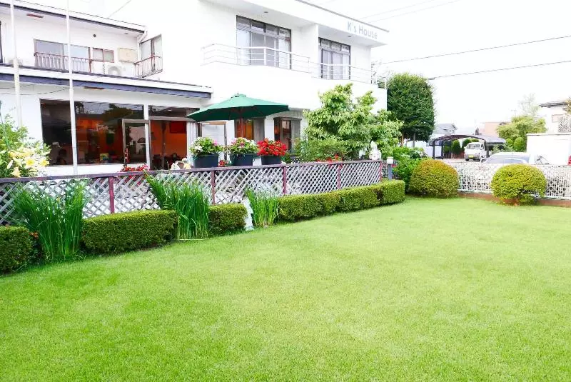 K S House Fuji View   Travelers Hostel