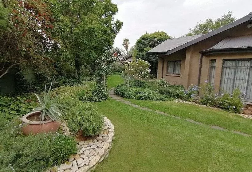 پانسیون Dias Guest House