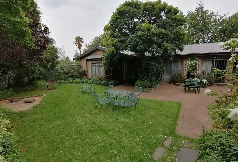 پانسیون Dias Guest House