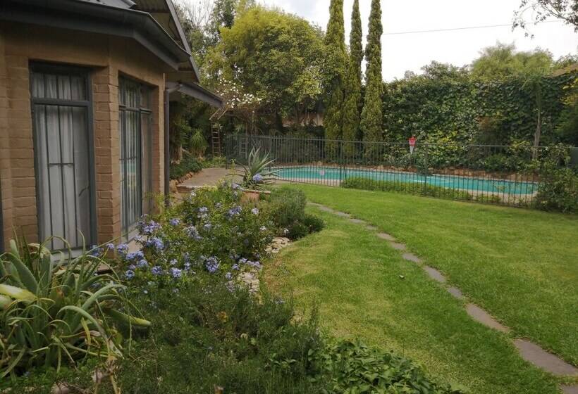 膳宿费 Dias Guest House