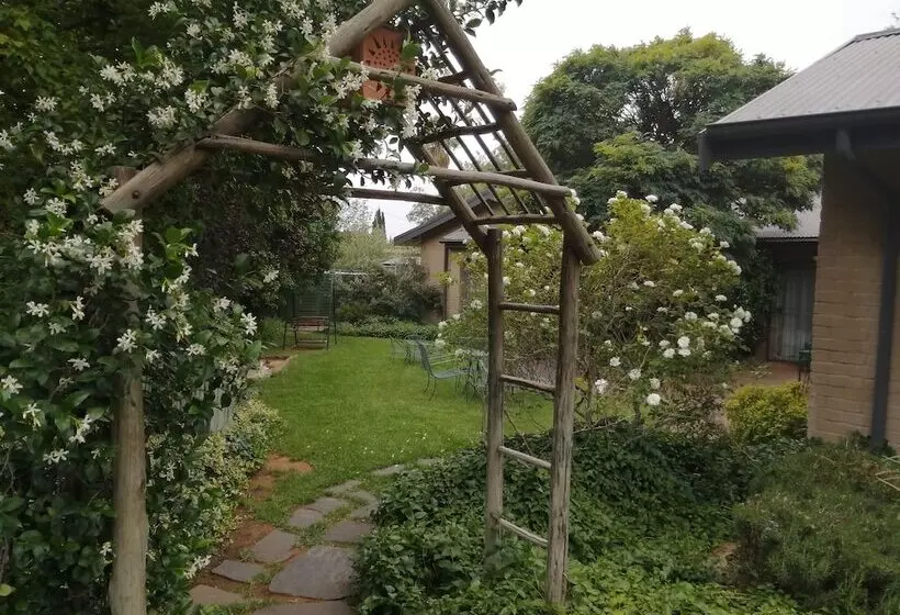 پانسیون Dias Guest House