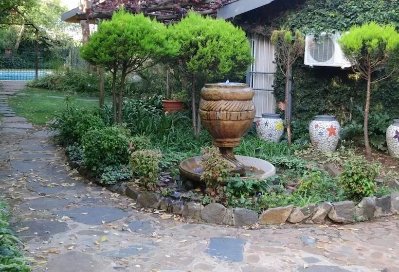 پانسیون Dias Guest House